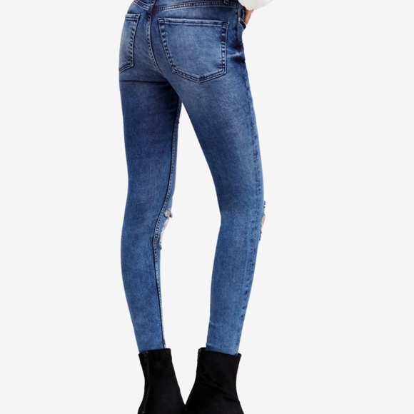 NWT Free People high rise skinny jeans. Sz 26 - Picture 2 of 6